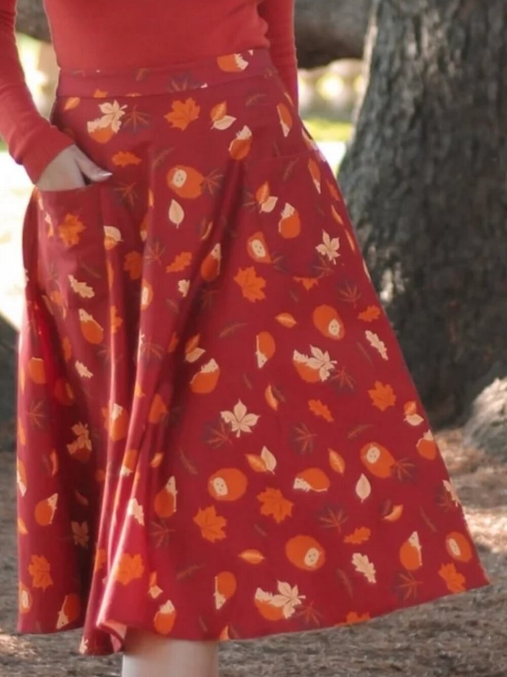 Hedgehog and Leaves Silvia Skirt by Collectif